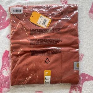 Carhartt Loose Fit Heavy-Weight Long-Sleeve Pocket T-shirt.